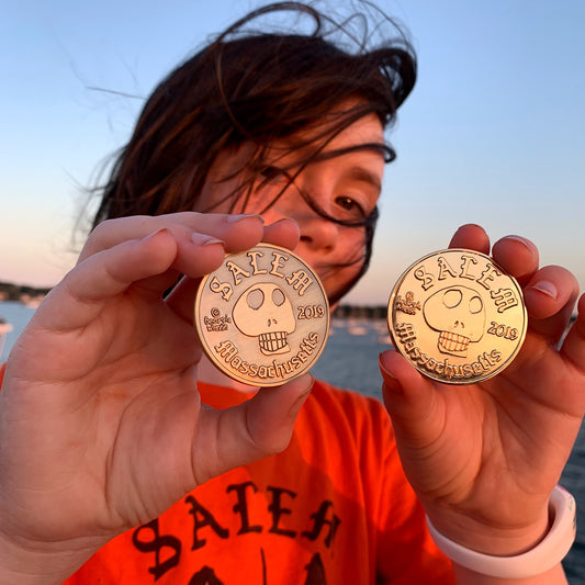 Find Georgia's Gold Coins hidden around Salem!